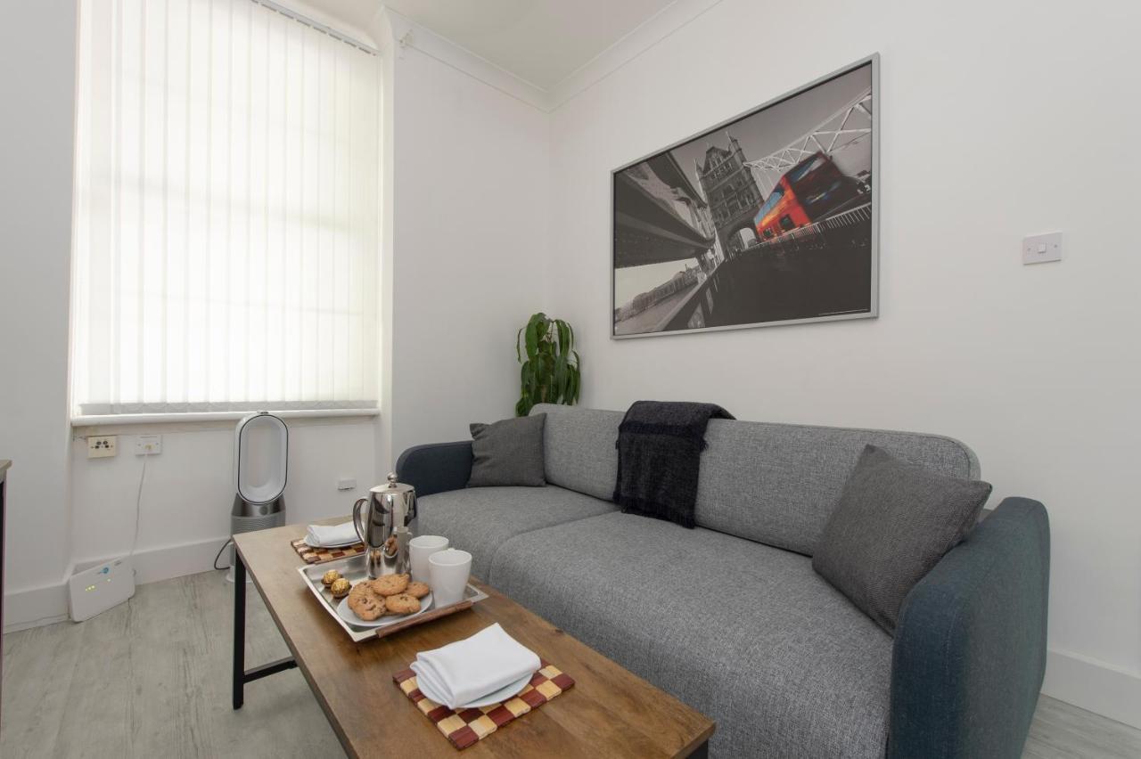Tower Bridge Exclusive Two Bedroom Apartment ロンドン エクステリア 写真